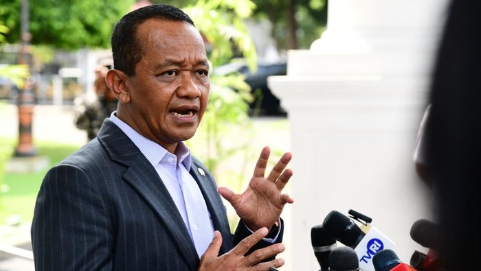 Bahlil Akui PLN Kekurangan 20 Juta Ton Batu Bara, Pemerintah Siapkan Tim Khusus dan Kajian Penyesuaian Harga