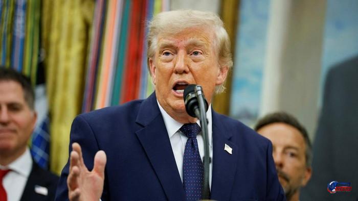 Ketegangan Eskalasi di Selat Hormuz: Trump Umumkan Blokade terhadap Iran dan Tarif 20% untuk Semua Kargo