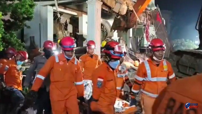 Satu Korban Tewas Ditemukan di Reruntuhan Rumah Meledak di Grand Polonia Medan, Tiga Orang Masih Dicari