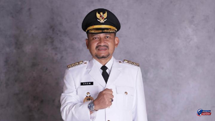 KPK OTT Bupati Pemalang Anom Widiyantoro, Kantor DPUPR hingga Rumah Disegel!