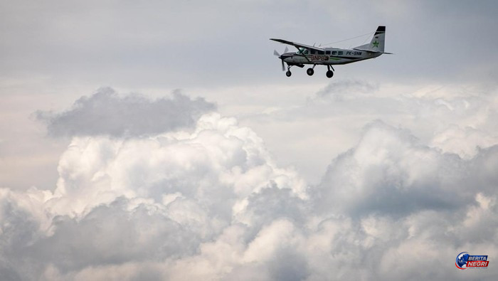 Malaysia Gelar Operasi Penyemaian Awan untuk Atasi Kabut Asap dari Karhutla Kalimantan