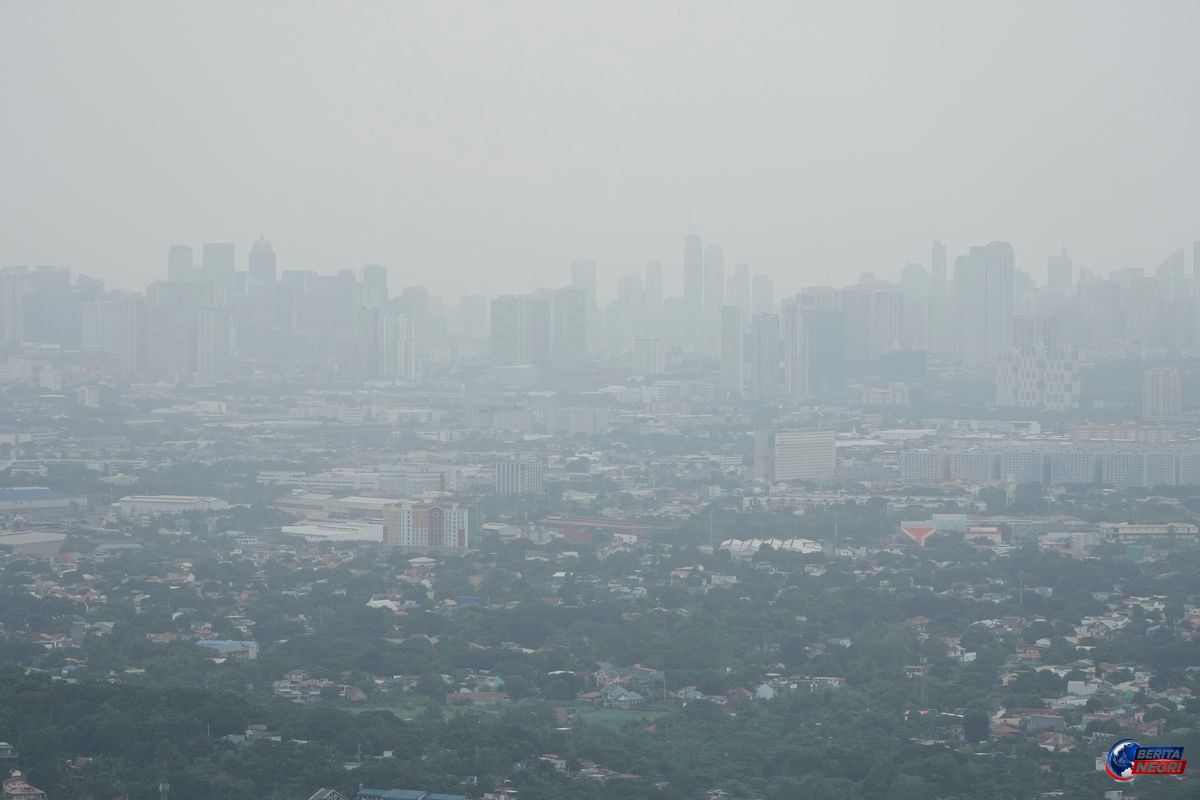 Kabut Asap Karhutla Kalimantan Capai Filipina, Sekolah di Sejumlah Wilayah Diliburkan