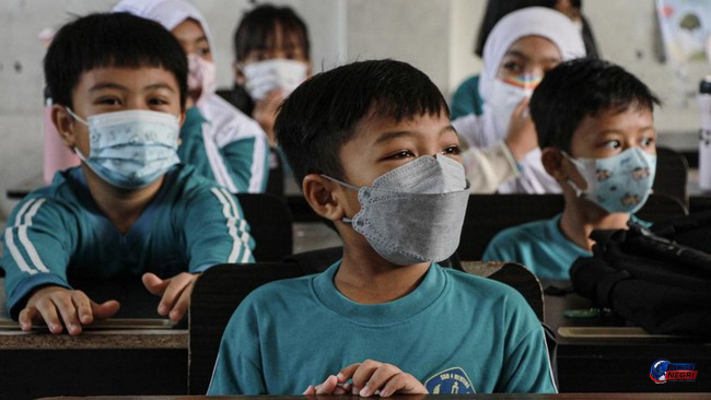 Sekolah di Tangerang Tetap Gelar Pembelajaran Tatap Muka Imbas Abu Vulkanik Anak Krakatau